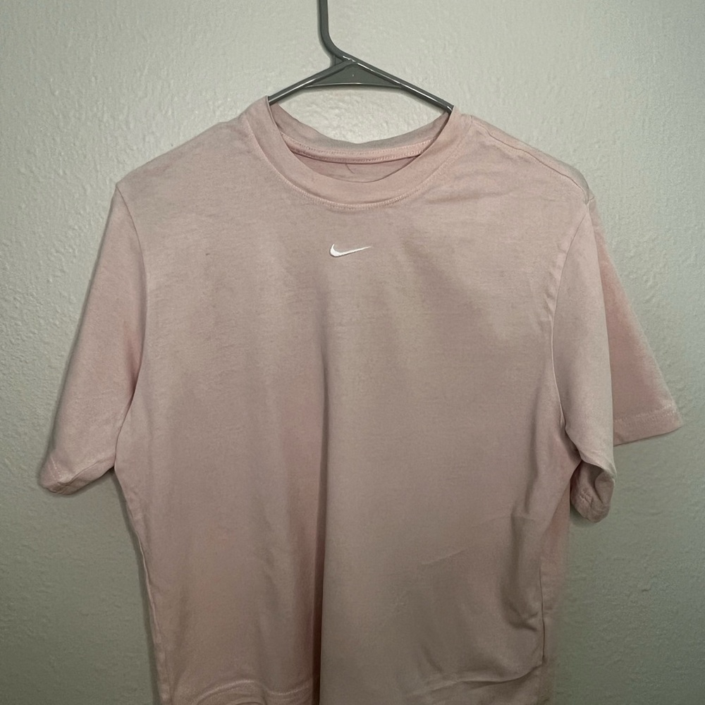 Nike Pink Crop Top with Subtle Swoosh